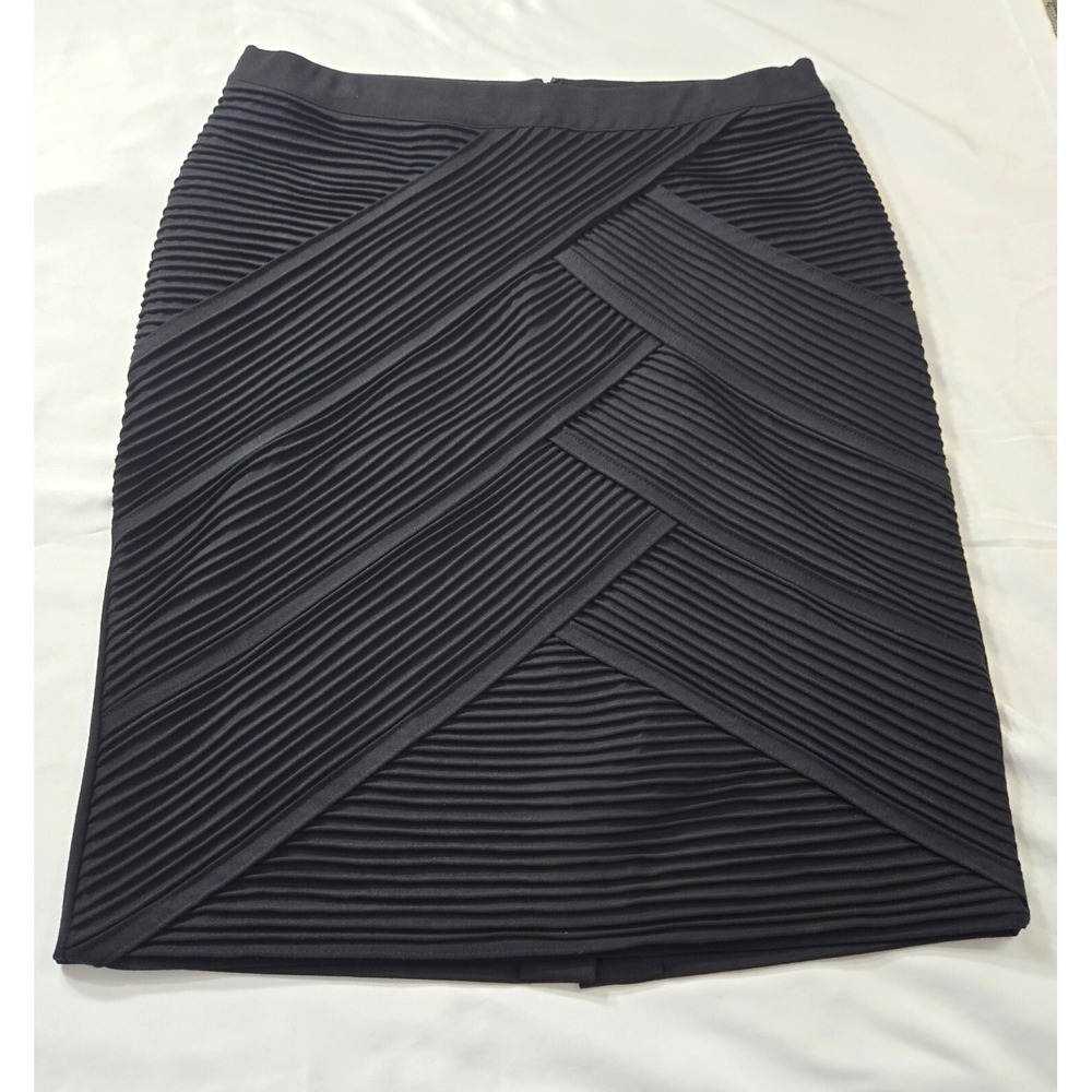 Lane Collection Black Tucked Stretch Polyester Knee Length Skirt 16  EC!